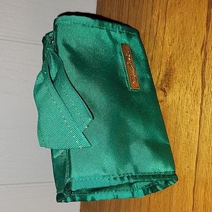 Oscar de la Renta Pouch / Makeup Bag